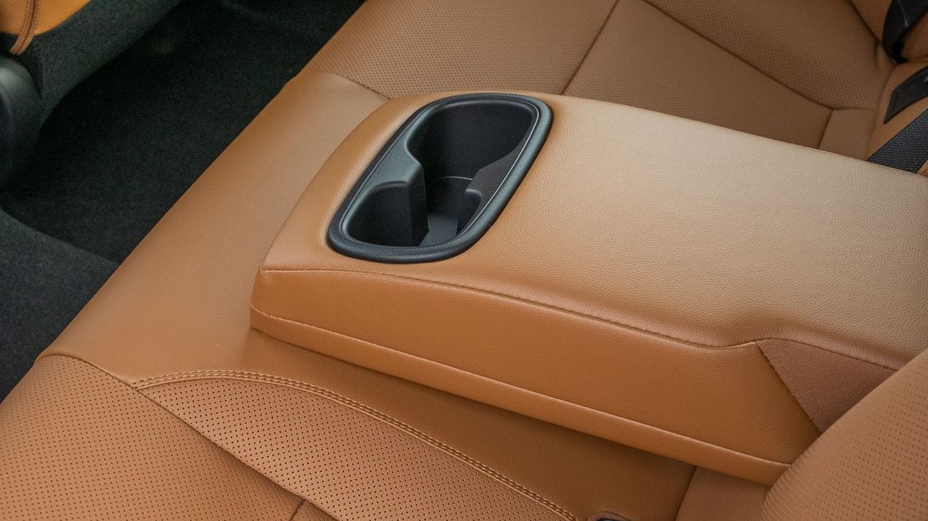 تويوتا كامري TOYOTA CAMRY 2.5 GLE HEV -2025YM