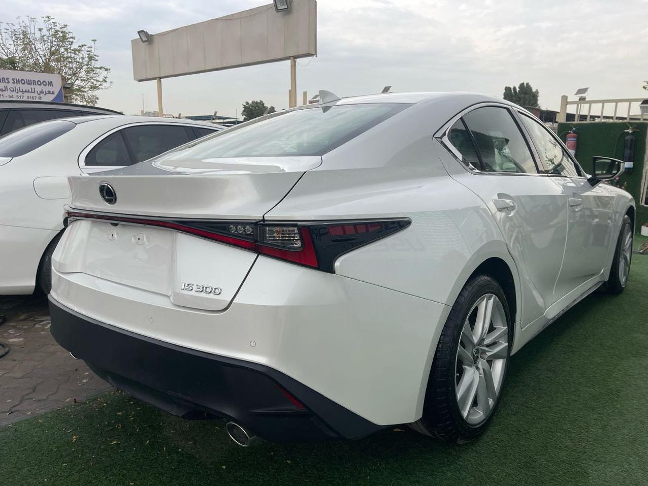 Lexus IS300 AWD (NON GCC)