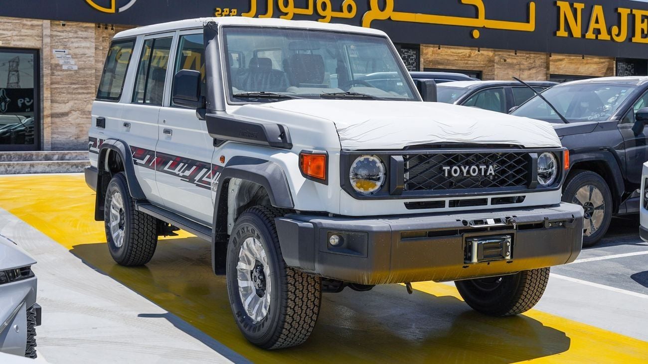 Toyota Land Cruiser 70 HT VXR