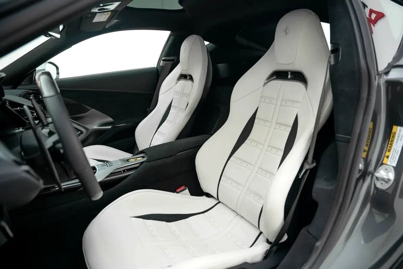 Ferrari 12Cilindri 12 CILINDRI WITH 7 YEARS SERVICE CONTRACT