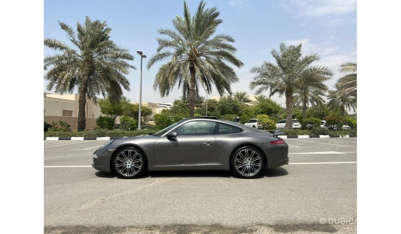 Porsche 911 Carrera Gcc