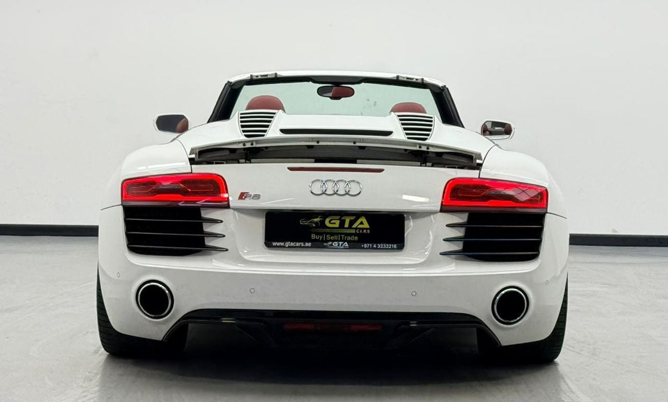 أودي R8 سبايدر FSI 2014 Audi R8 Spyder, Service History, Excellent Condition, GCC
