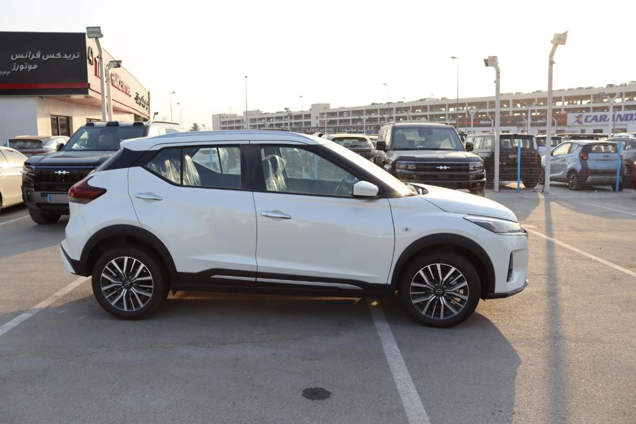 Nissan Kicks SV+ petrol  5 seats