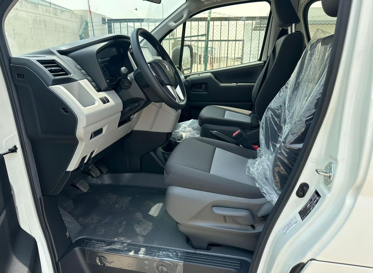 تويوتا هاياس 2026 Toyota Hiace DX 13-Seater 3.5L 4-Cyl Petrol Manual Transmission RWD Export Only