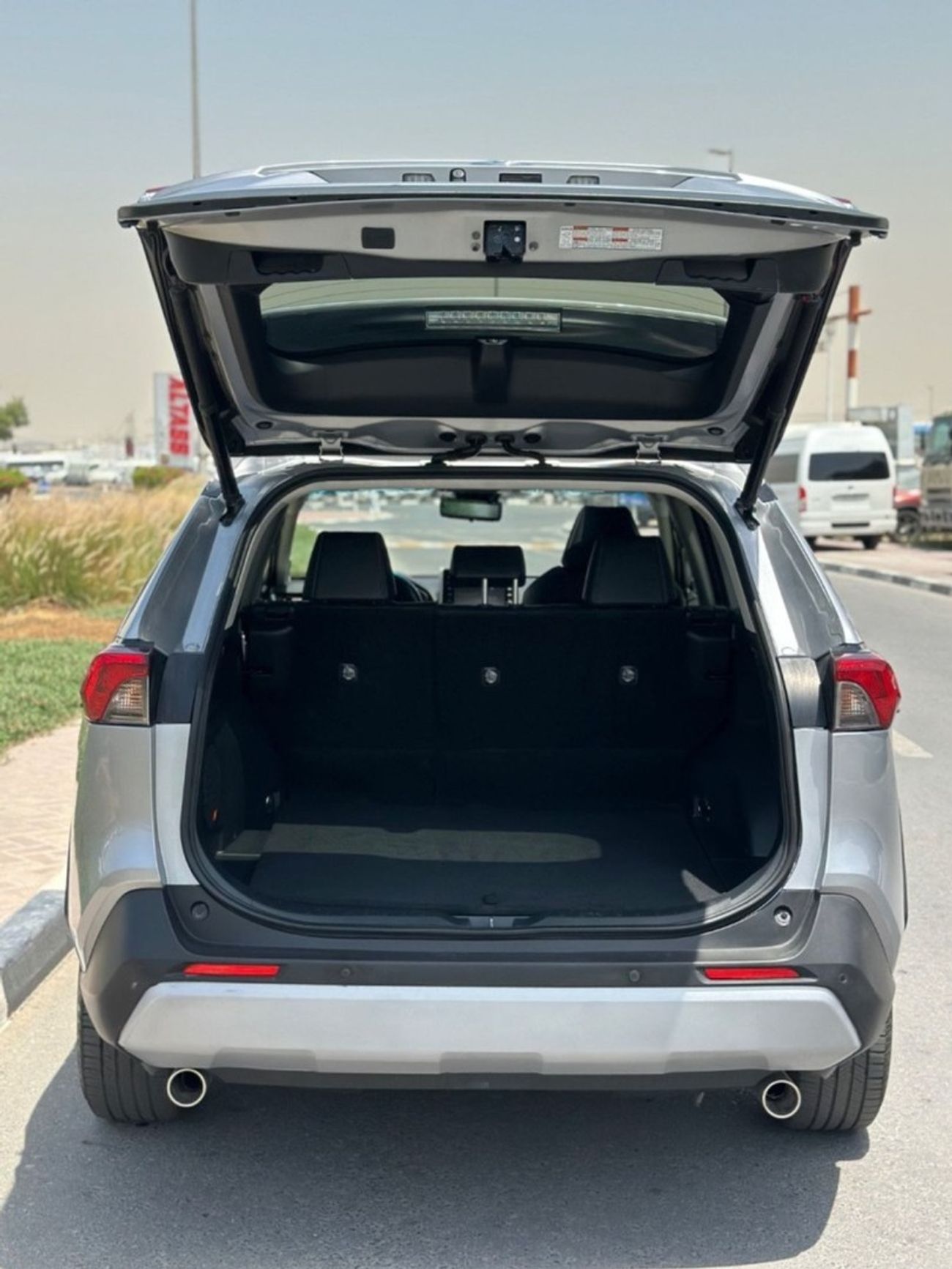 Toyota RAV4 Limited Hybrid 2.5 Full Option