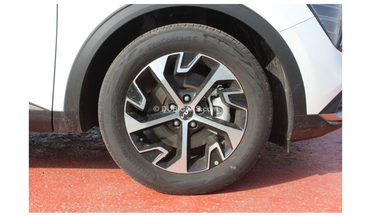 كيا سبورتيج ((High Line)) Turbo 1.6L petrol fwd 2022  white color, heated seats ,Electric tailgate