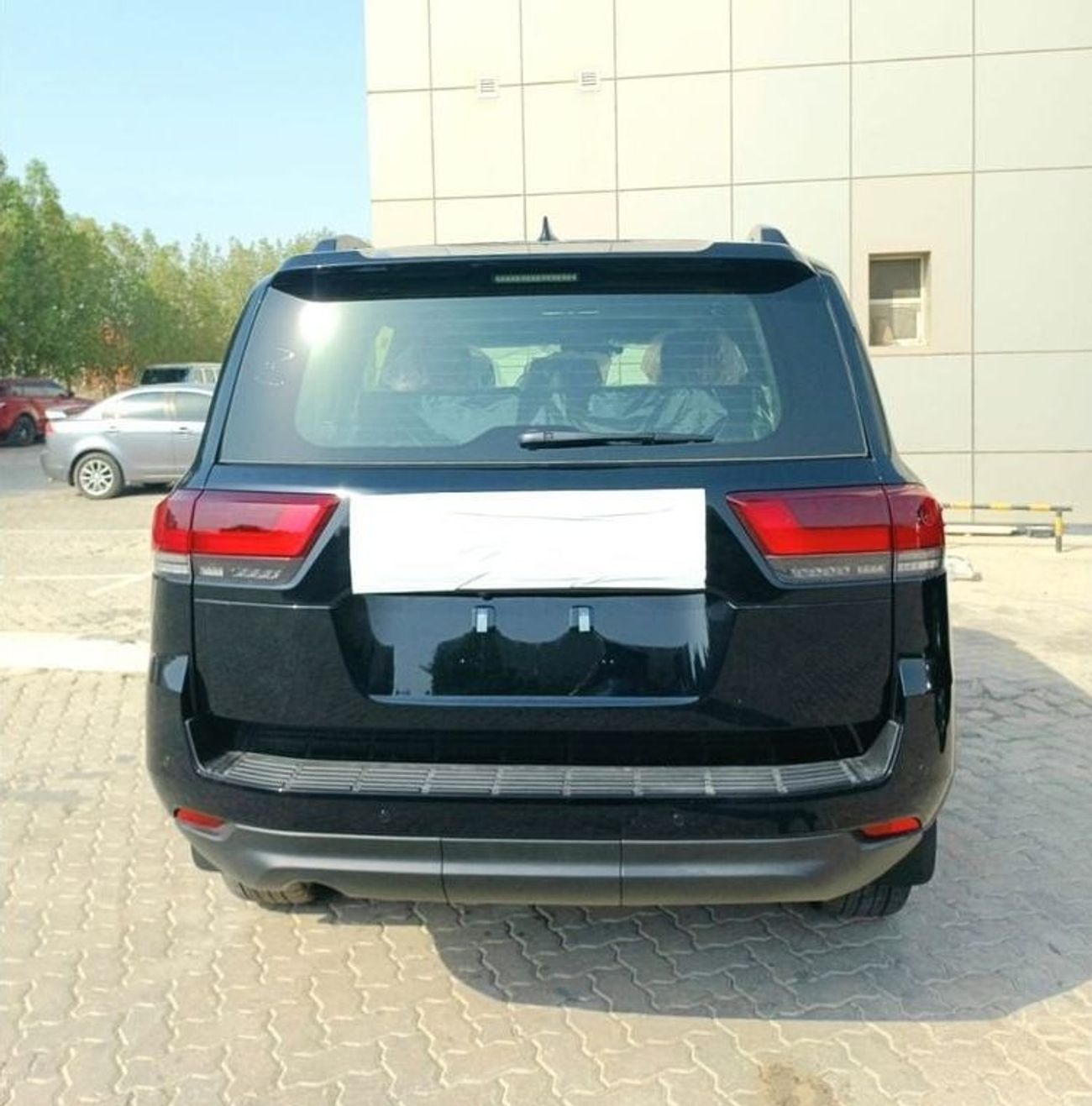 تويوتا لاند كروزر VX 3.5L VX+ 3.5L petrol Europe specs (For export only)