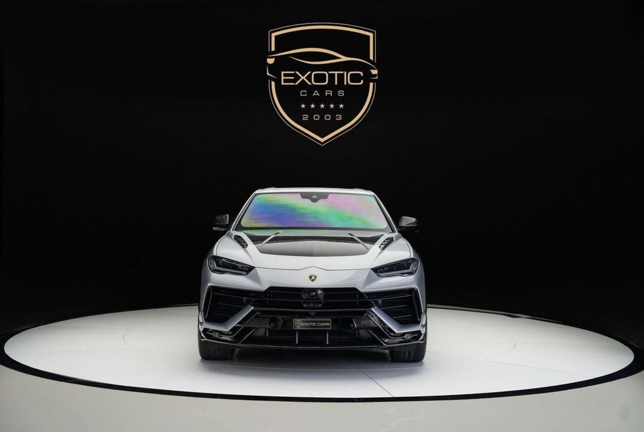لامبورغيني اوروس 4.0T V8 Performante