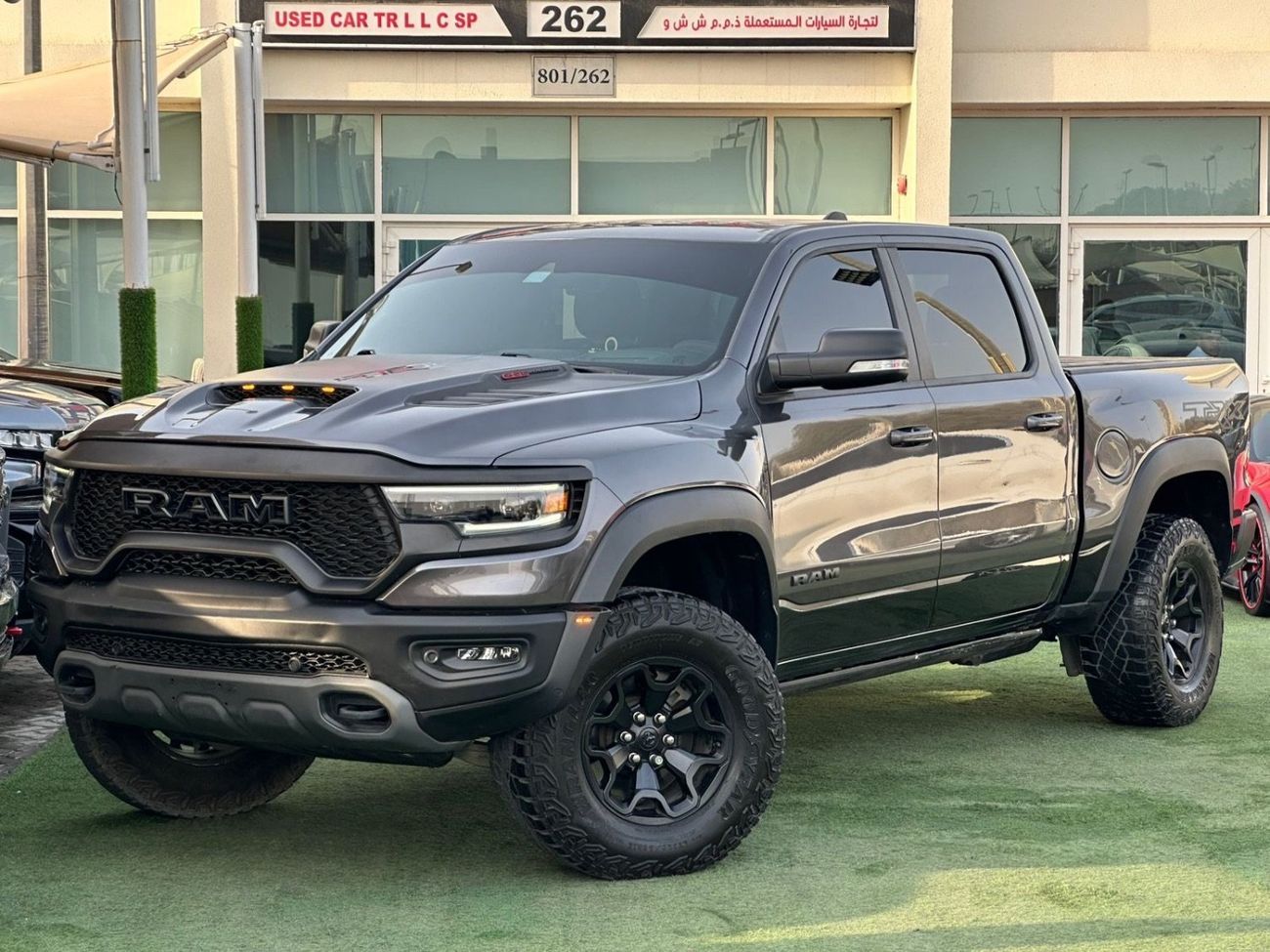 RAM 1500 TRX Crew Cab 6.2L DODGE RAM TRX 6.2 L supercharged 2022 Perfect condition  707hp Full option