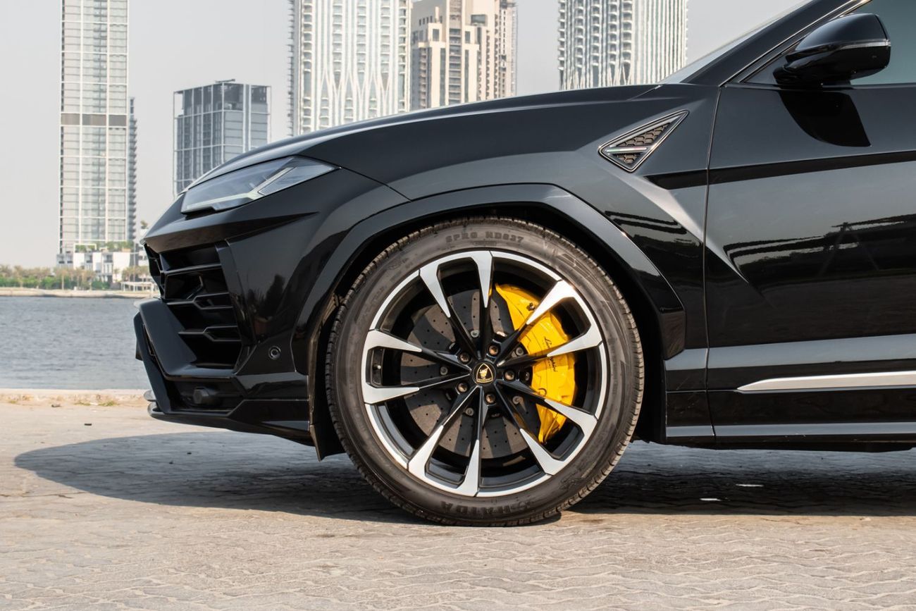 Lamborghini Urus STD 4.0T V8 12500M/P WITH 0% DOWNPAYMENT URUS 2021 GCC FULLY LOADED
