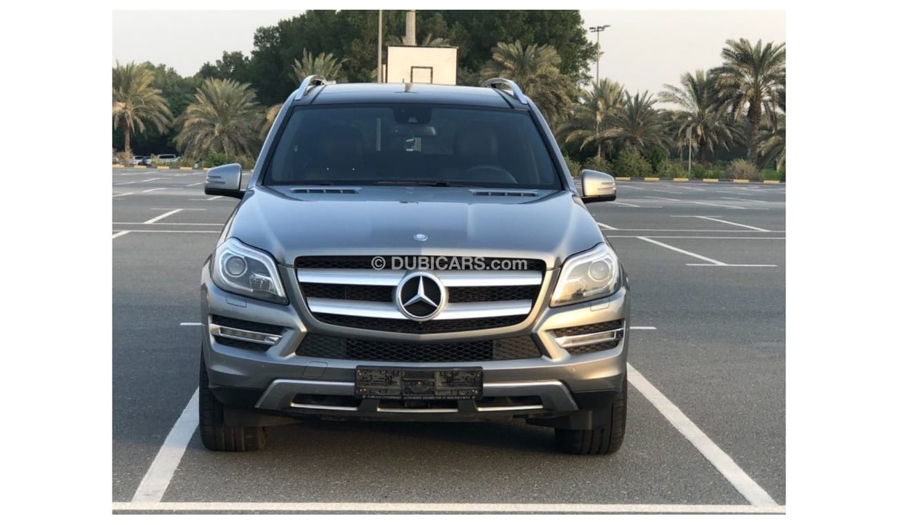 Mercedes-Benz GL 500 Std MERCEDES BENZ GL500 MODEL 2014GCC CAR PERFECT CONDITION ORIGINAL PAINT 2KEYS ONE OWNER FULL OPTI
