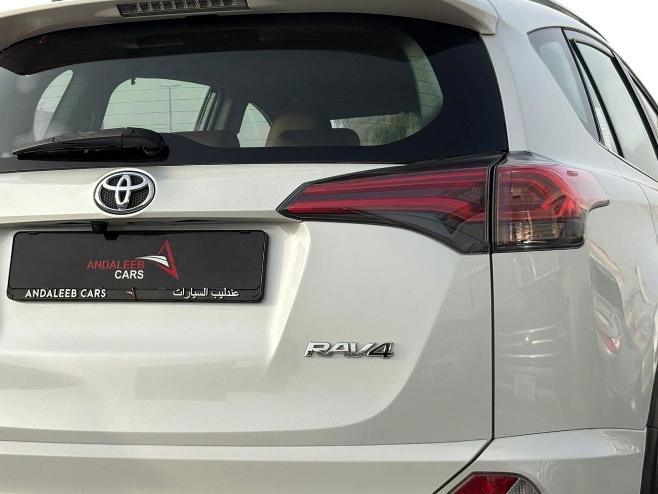 Toyota RAV4 VX TOYOTA RAV4 VX | 2.5L | ECONOMICAL & RELIABLE SUV | 2018 | GCC