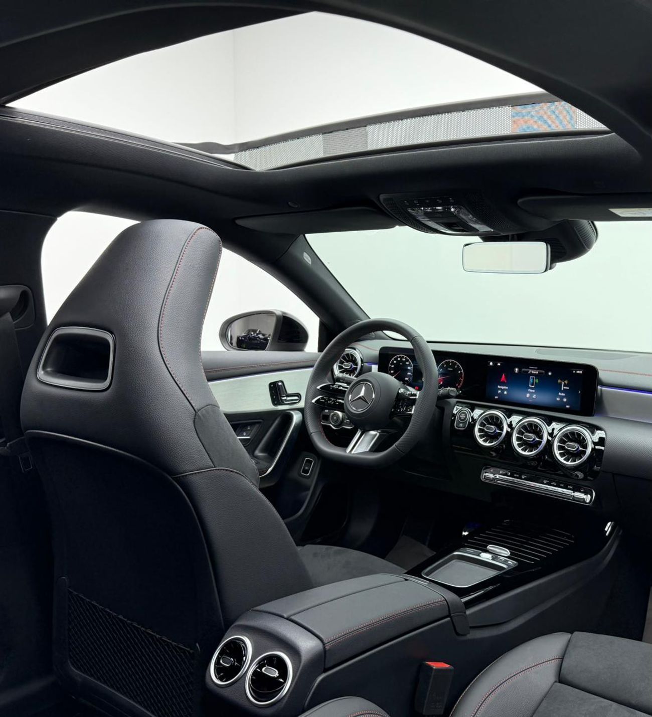 Mercedes-Benz CLA 200 2025 Mercedes-Benz CLA200 AMG Premium, 2030 Mercedes Warranty, Very Low Kms, GCC