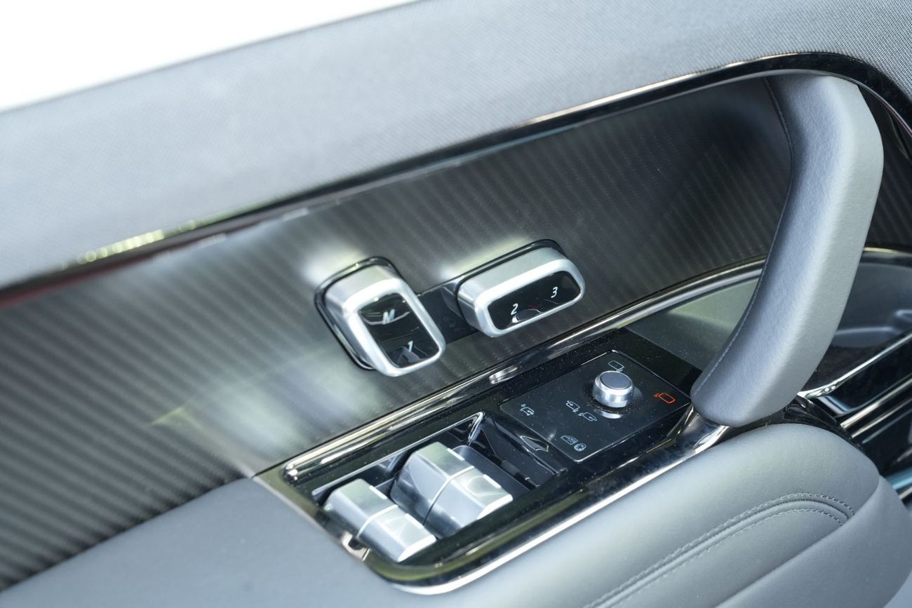 Land Rover Range Rover Sport SV Edition Two P635 4.4L SV Edition One P635 4.4L 2024 MY EXPORT PRICE