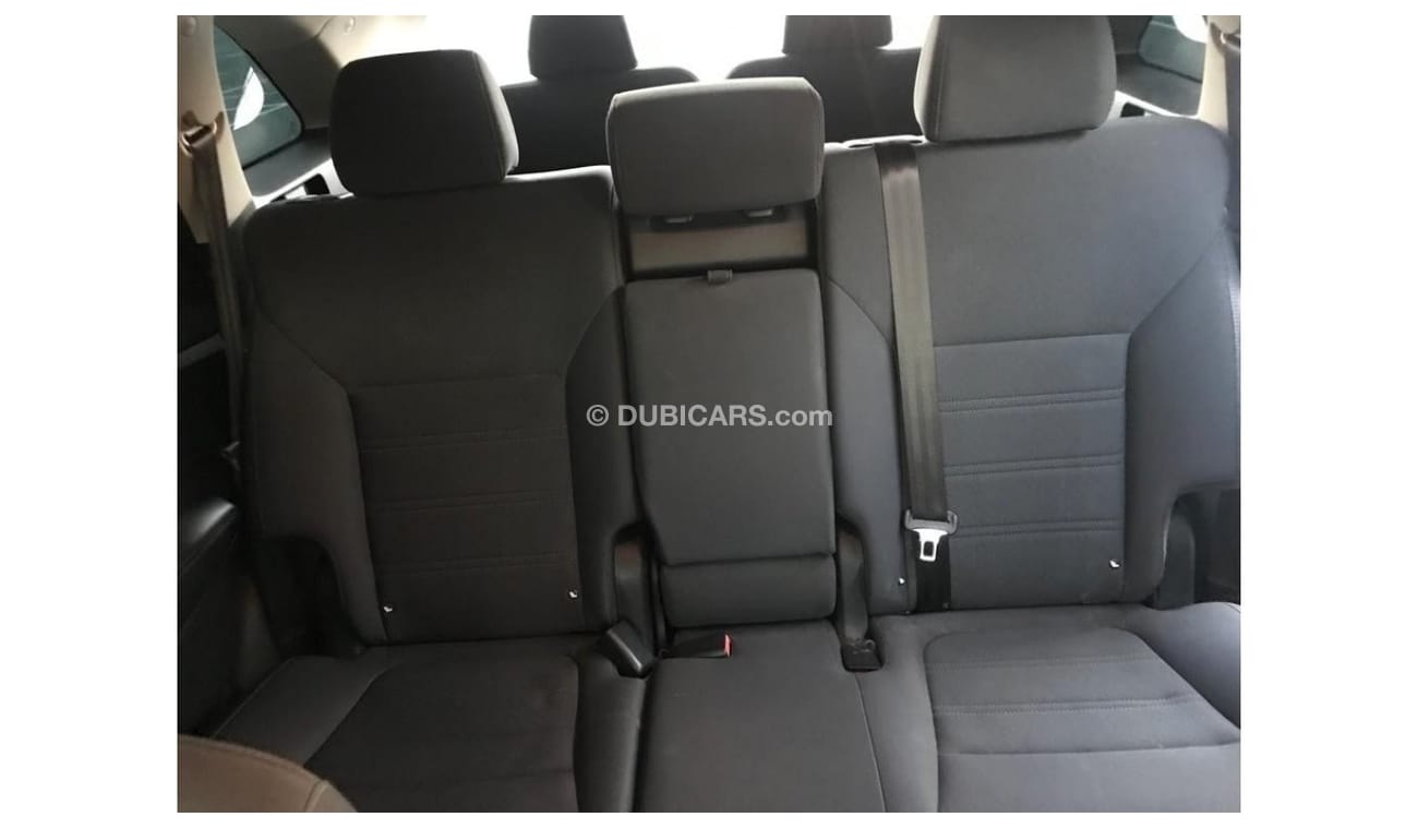 Kia Sorento LX 2.4L V4