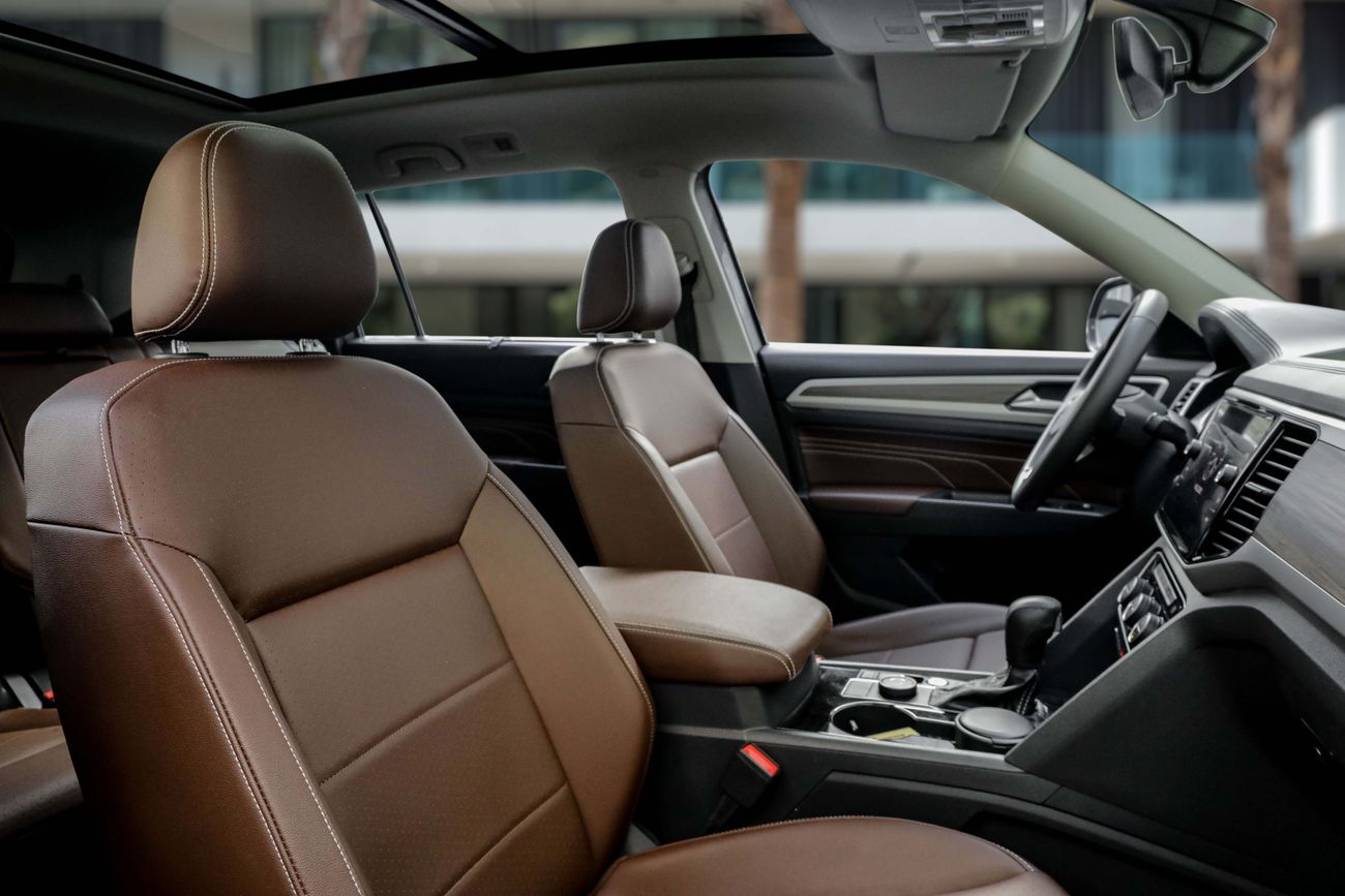 فولكس واجن تيرامونت Teramont Comfortline  | 1,861 P.M | 0% Downpayment | Immaculate Condition!