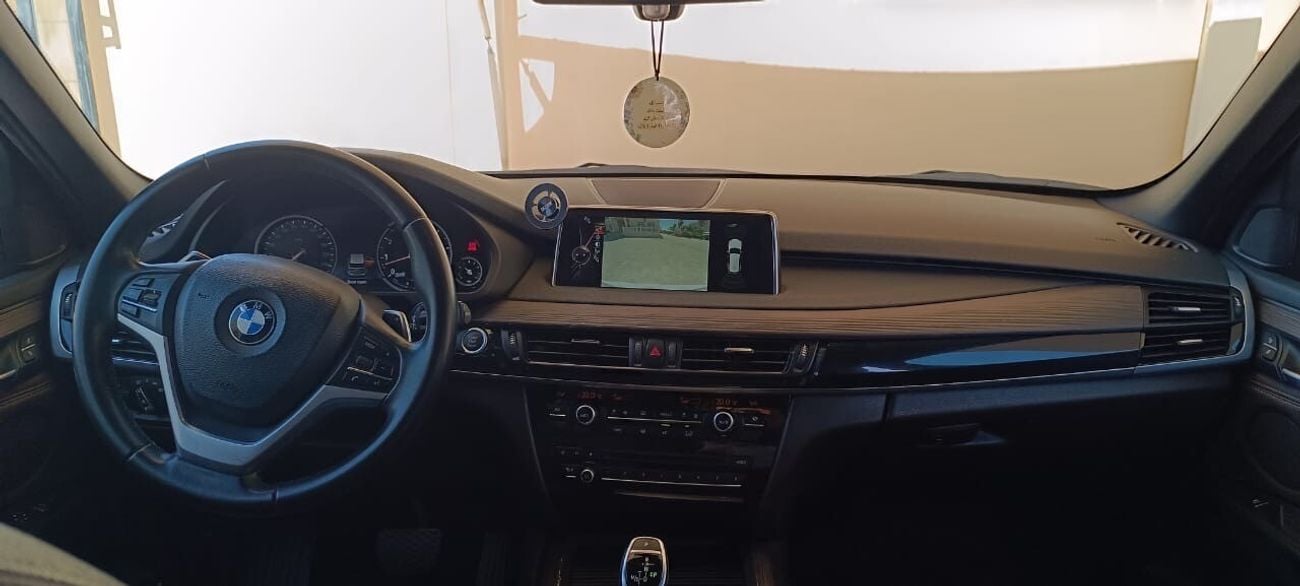 بي أم دبليو X5