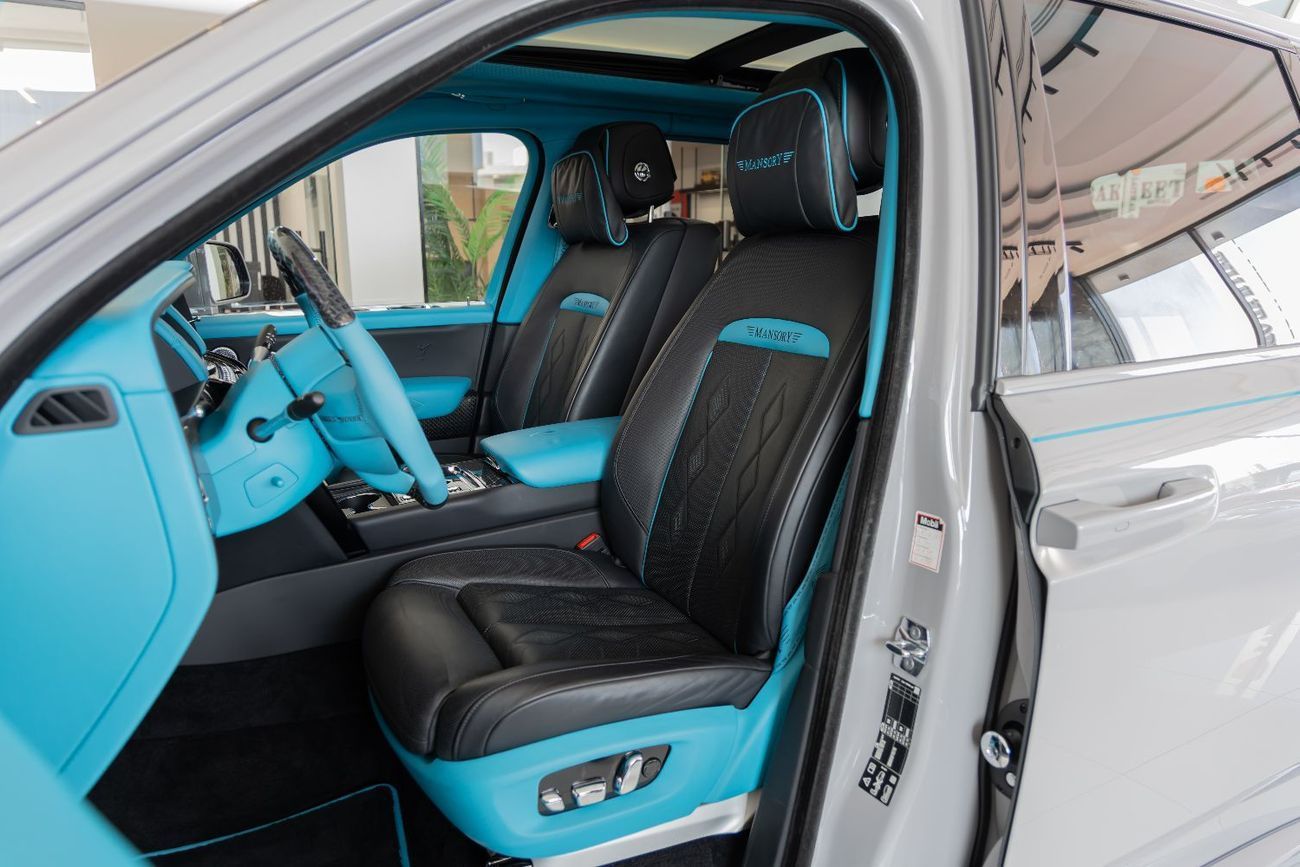 Rolls Royce Cullinan Rolls Royce Cullinan Mansory Original Exterior and Interior - 2023 Perfect Condition
