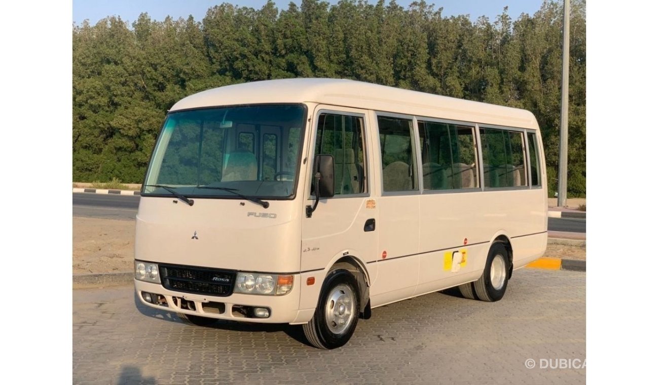 ميتسوبيشي روزا 2013 DIESEL 26 SEATS Ref#572