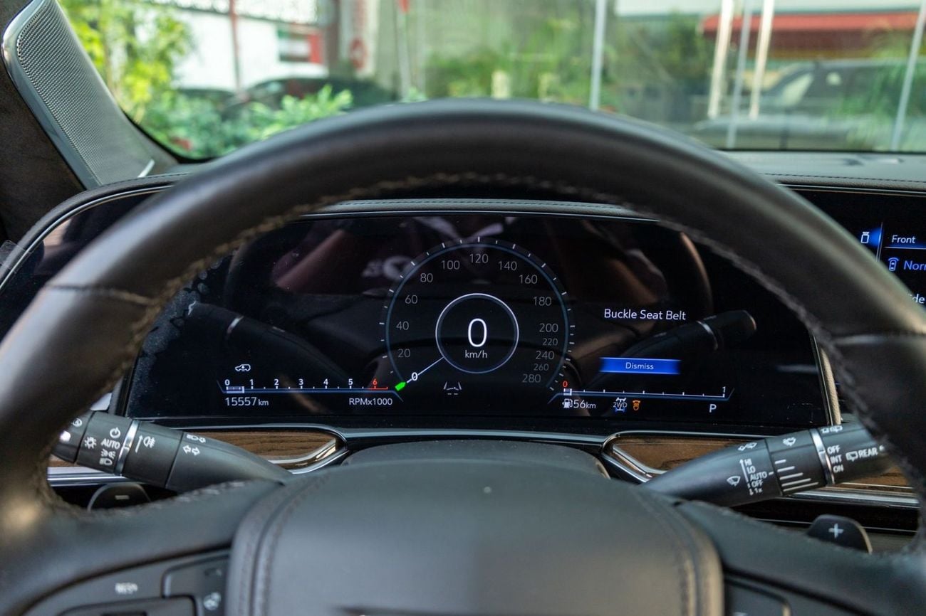 Cadillac Escalade Sport Platinum 6.2L 4WD Cadillac Escalade 2024 Japanese Specs | Warranty | Service Contract