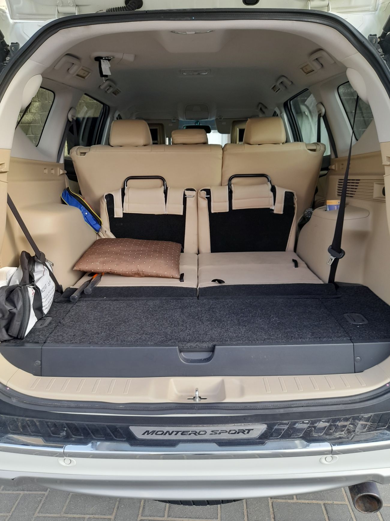 Mitsubishi Montero Sport GLX 3.0L