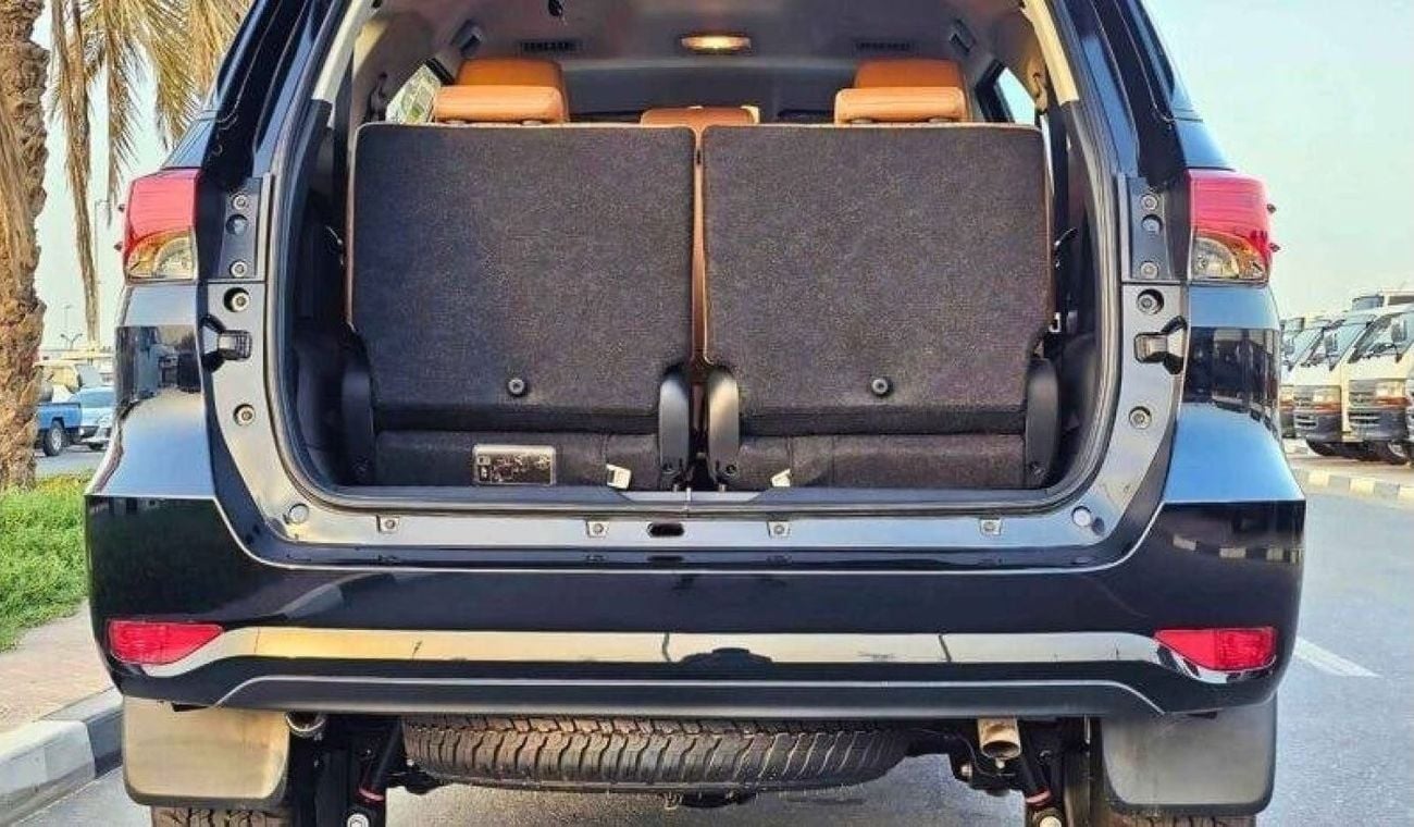 تويوتا فورتونر EXR Toyota fortuner 2.7L petrol MY2024 V4 FOR EXPORT ONLY.
