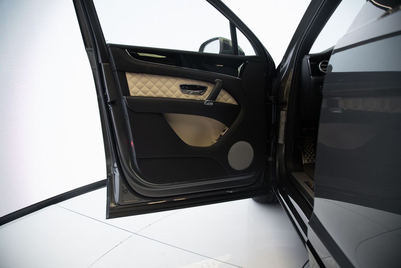 Bentley Bentayga Bentayga 4.0T