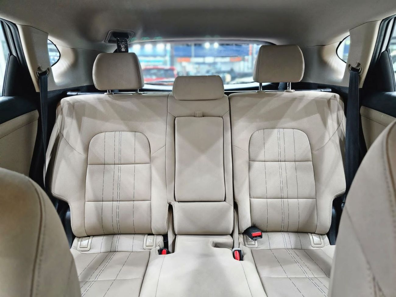 Hyundai Tucson SE LOW MILEAGE SINGLE OWNER UNDER WARRANTY