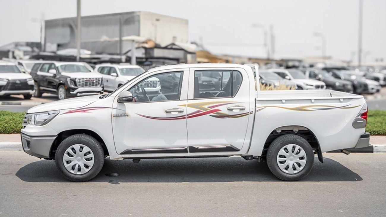 تويوتا هيلوكس TOYOTA HILUX 2.7L MT 4X2 -2025YM