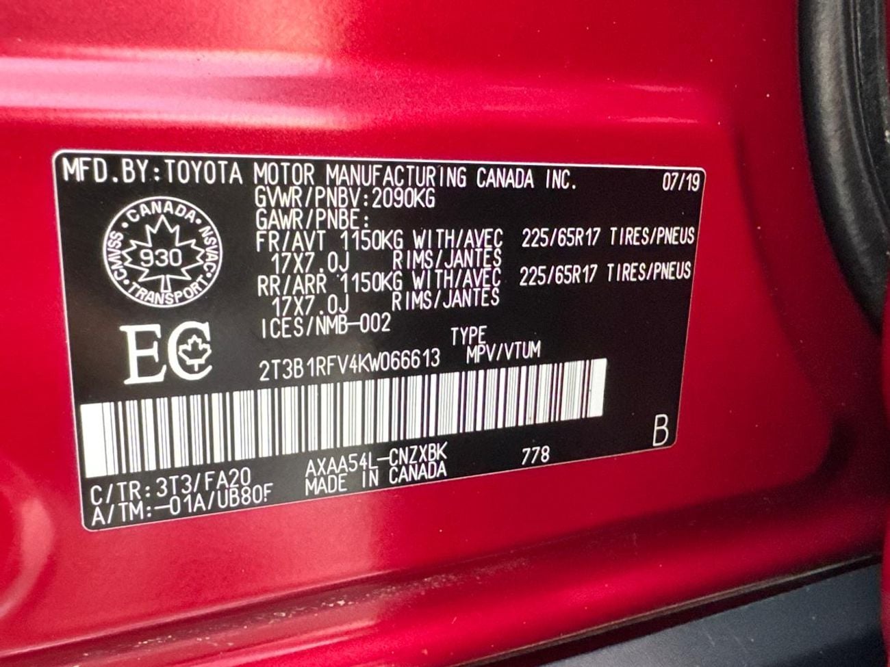 Toyota RAV4 LE  4WHEEL LADER SEATS CANADIAN SPECIFIC