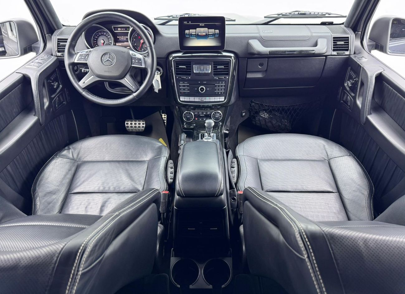 Mercedes-Benz G 500 Std 4.0L (422 HP) 2017 Mercedes-Benz G 500, wrapped in silver matt, Full Service History, GCC