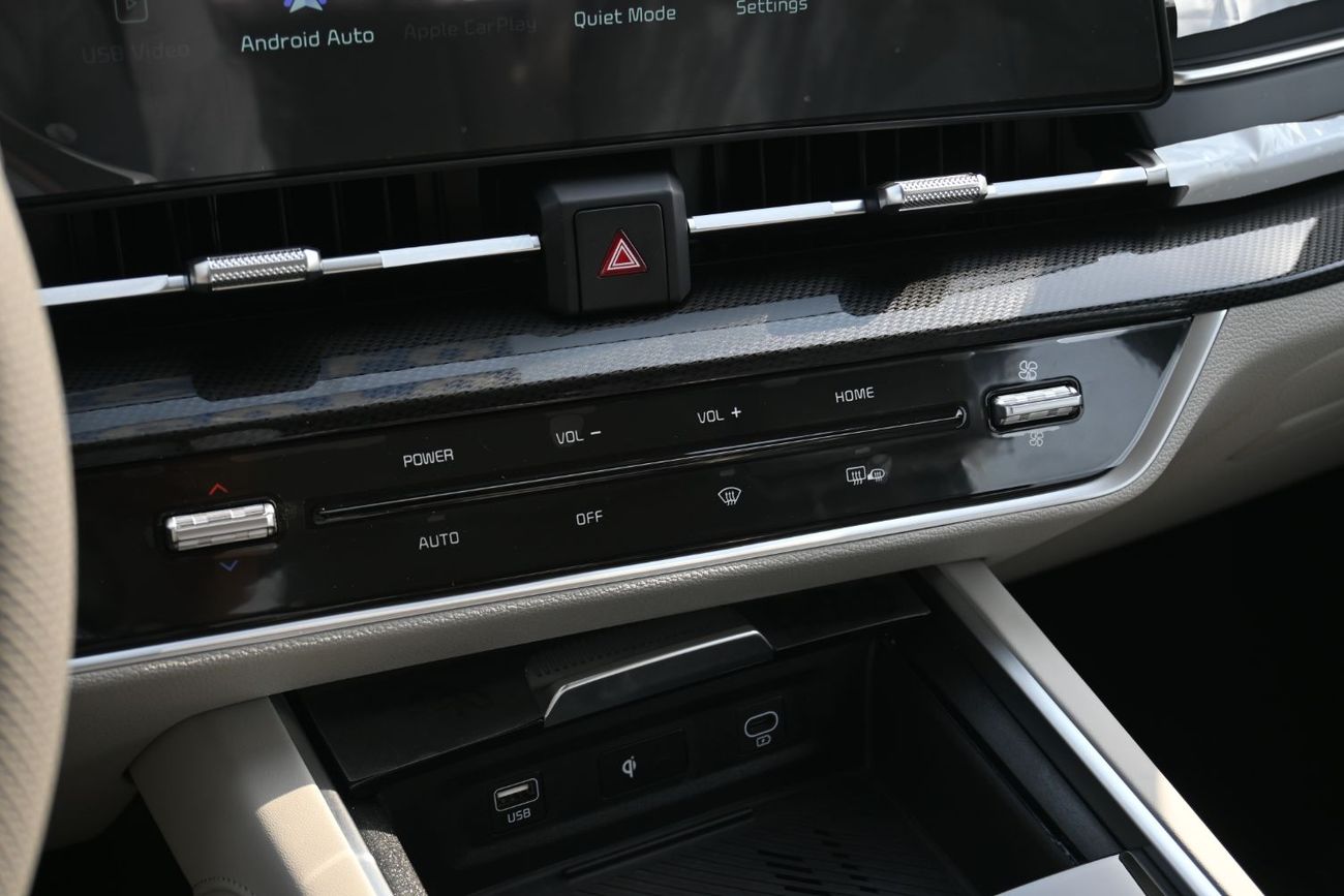 Kia Sportage L TX 1.5T Kia Sportage L 1.5L Turbo, Petrol Color White, Model 2025