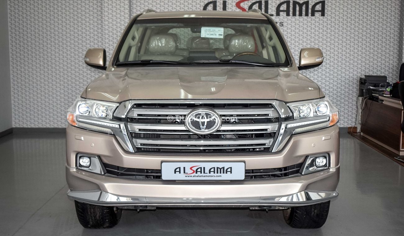 Toyota Land Cruiser GXR V8