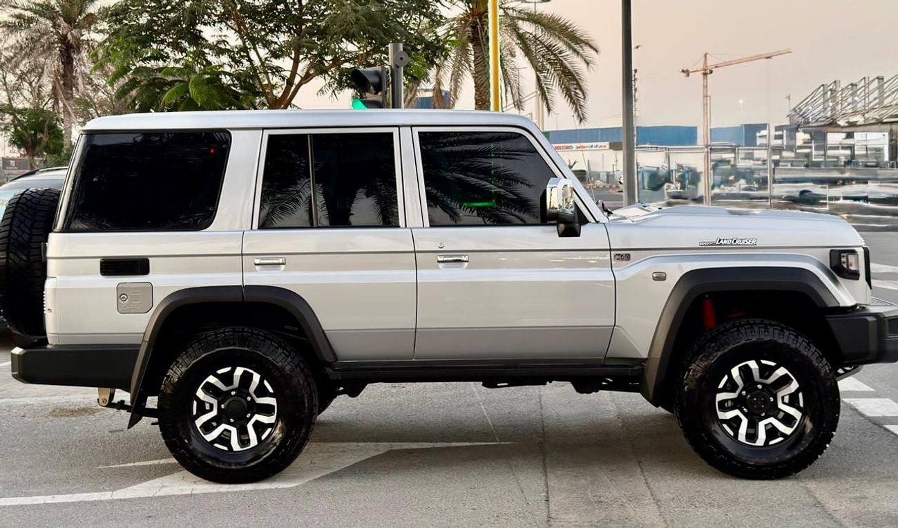 Toyota Land Cruiser 2025 Toyota Land Cruiser 70 LX - GCC Specs - Brand New! Under Warranty