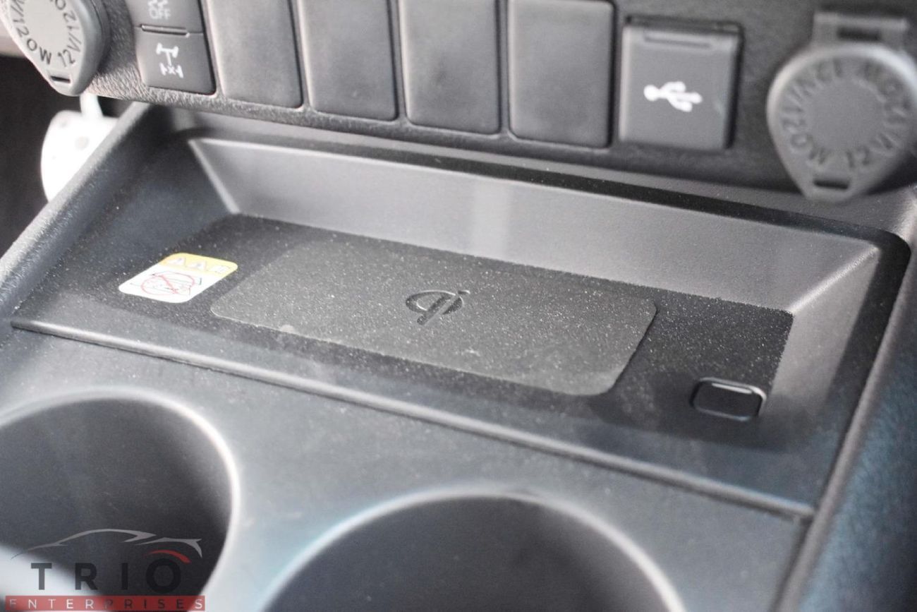 Toyota Hilux GR Sport 2.8L TOYOTA HILUX- 2.8L- GR- DIESEL- AUTOMATIC TRANSMISSION- FULL OPTION WITH WIRELESS CHAR