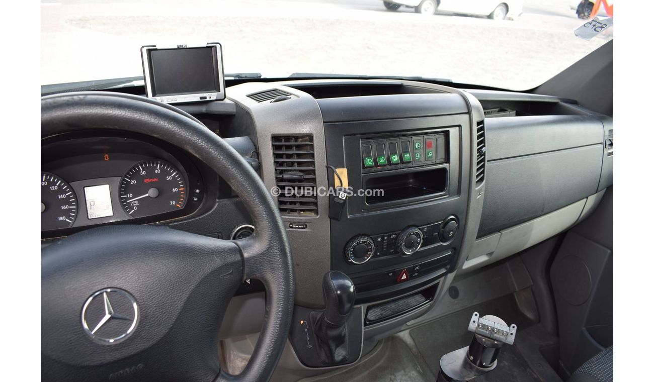 Mercedes-Benz Sprinter Mercedes Benz Sprinter Ambulance, Model:2009. Free of accident with low mileage