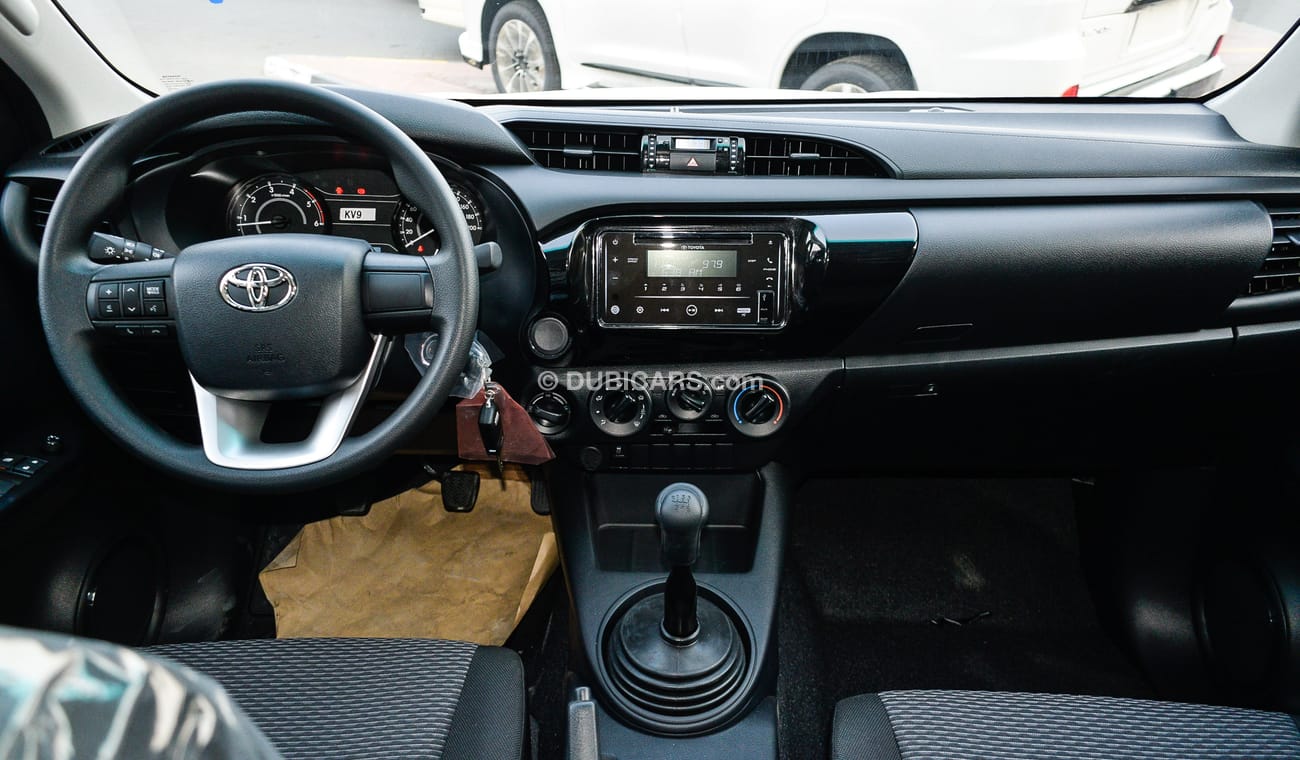 تويوتا هيلوكس 2.4L Diesel