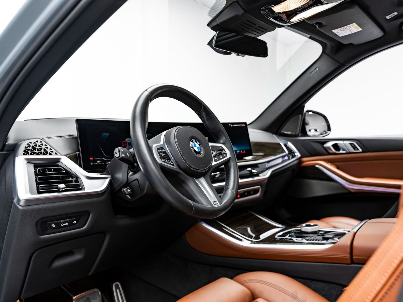 BMW X5 40i M Sport 3.0L 2024 BMW X5 xDrive40i, 2027 BMW Warranty, 2028 BMW Service Contract, Low KMs, GCC