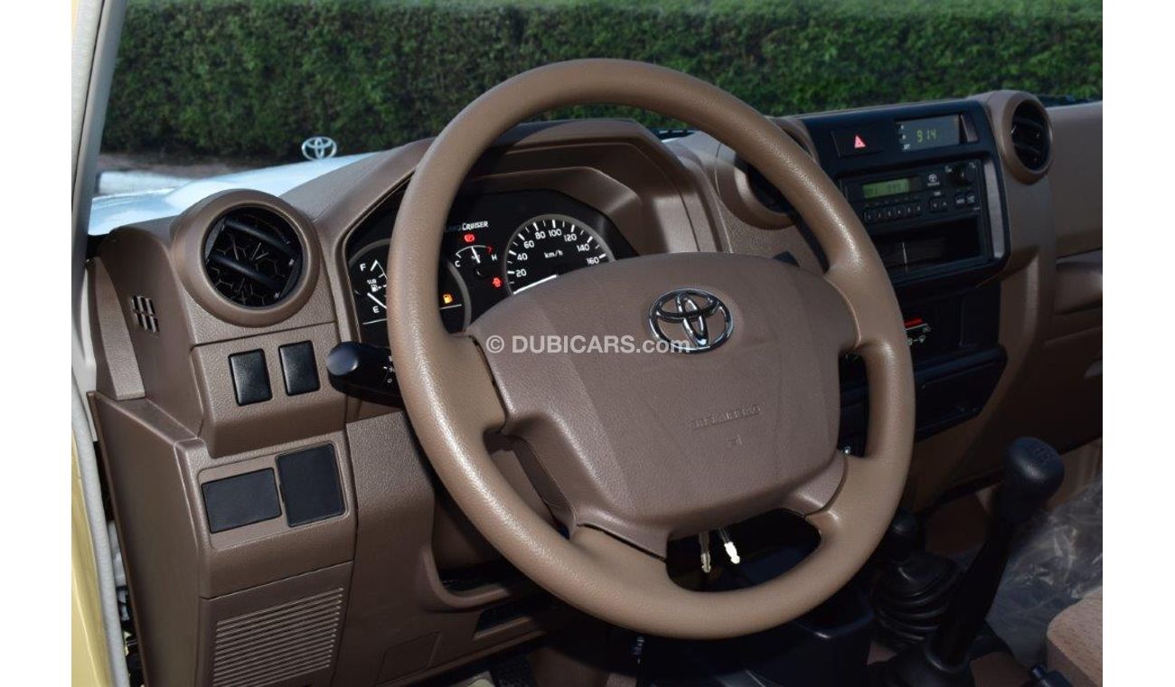 Toyota Land Cruiser Pick Up SINGLE  CAB PICKUP  V6 4.2L DIESEL MANUAL TRANSMISSION