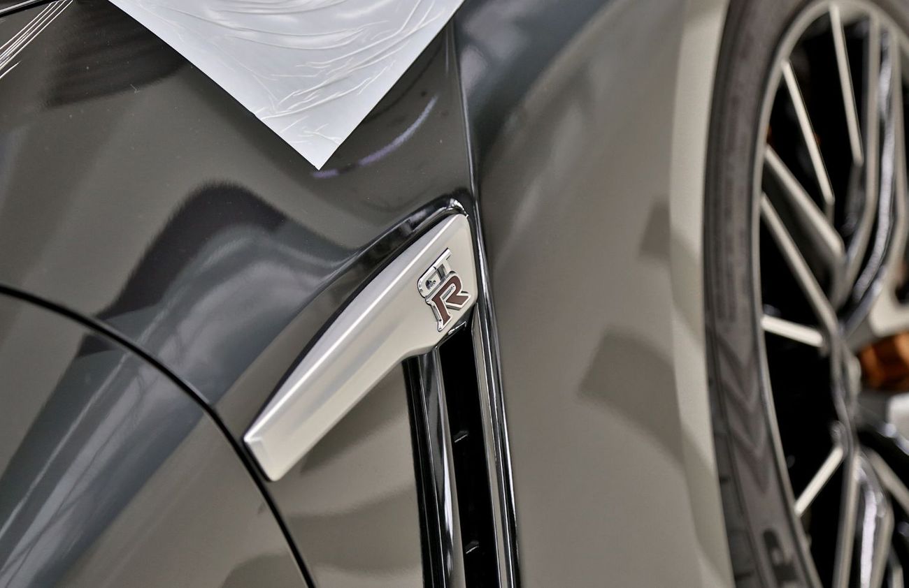 نيسان جي تي ار 2024 Premium Package FINAL EDITION (Local Registration +10%)