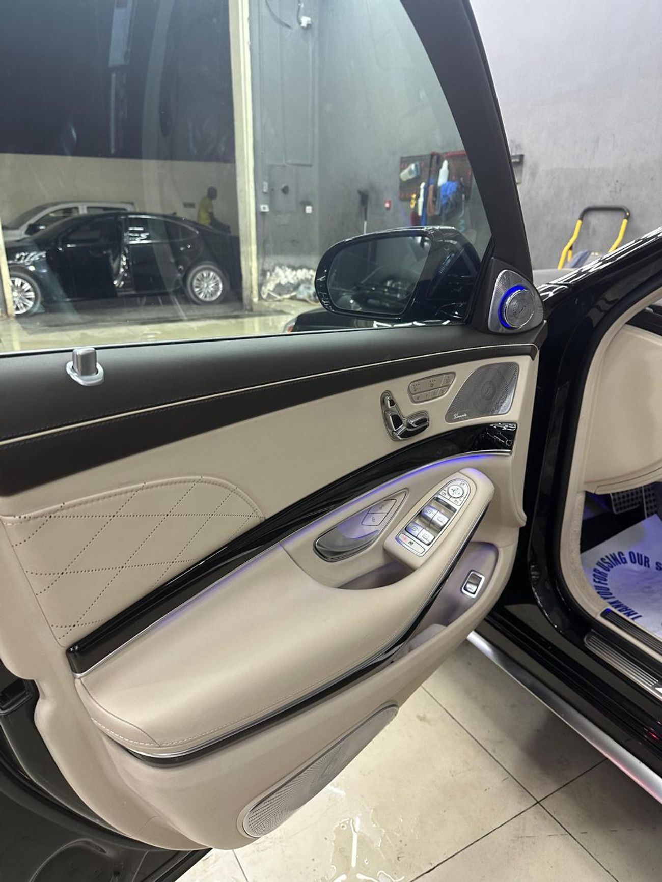 مرسيدس بنز S 63 AMG Std 5.5L