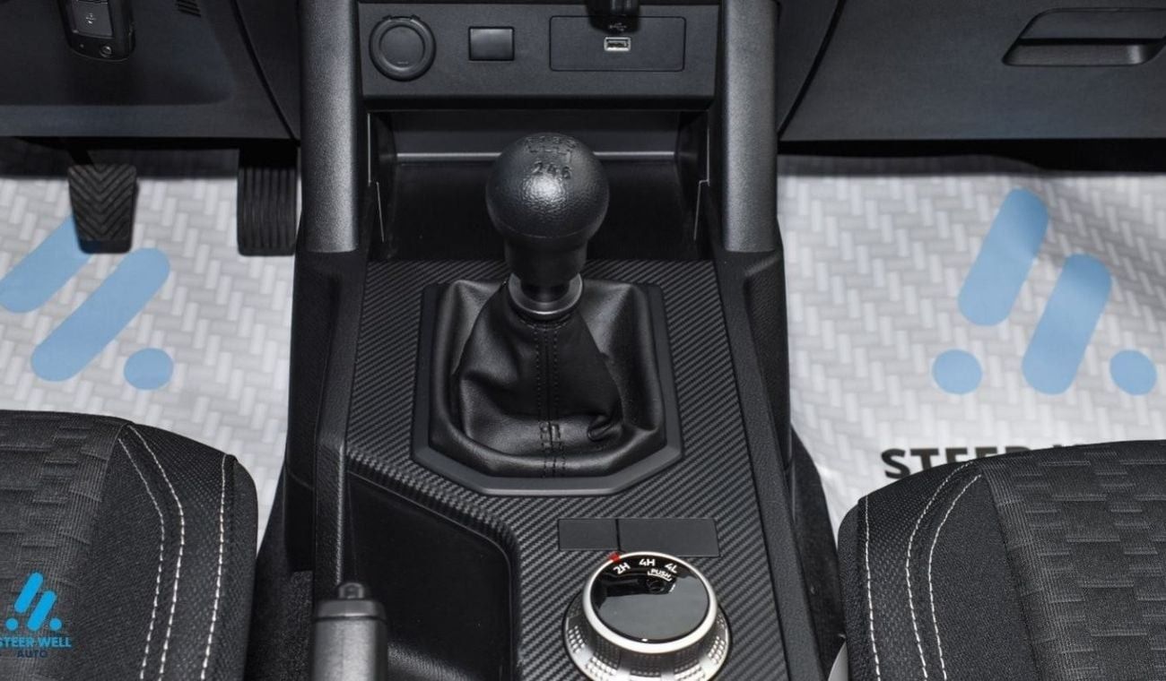 ميتسوبيشي L200 /Triton Diesel GLX 2024 / Only Available with us! /2.4L 4x4 6 MT High Line / Export Only