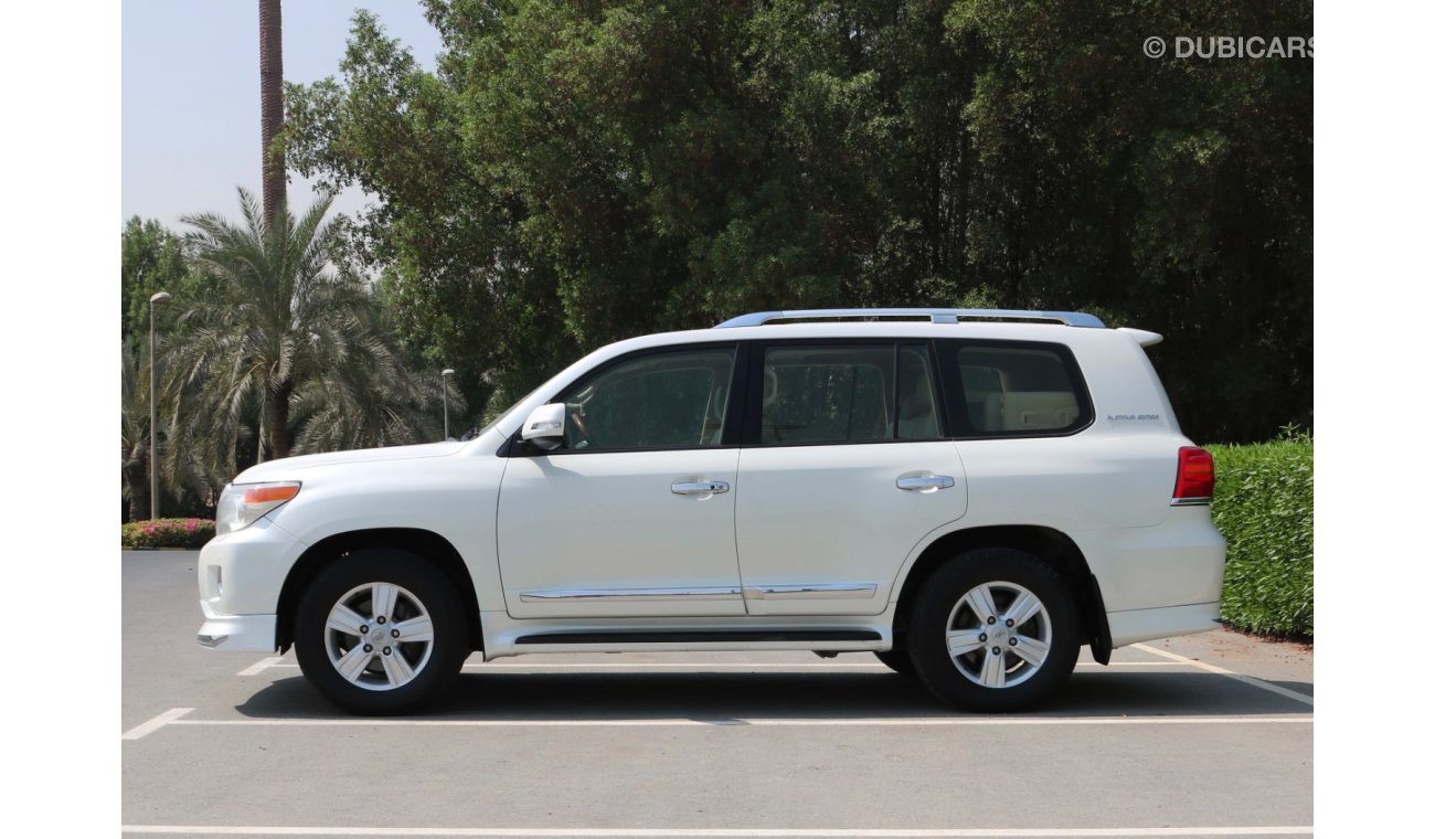 Toyota Land Cruiser 2013 | PLATINUM EDITION V6 - EXCELLENT CONDITION WITH GCC SPECS