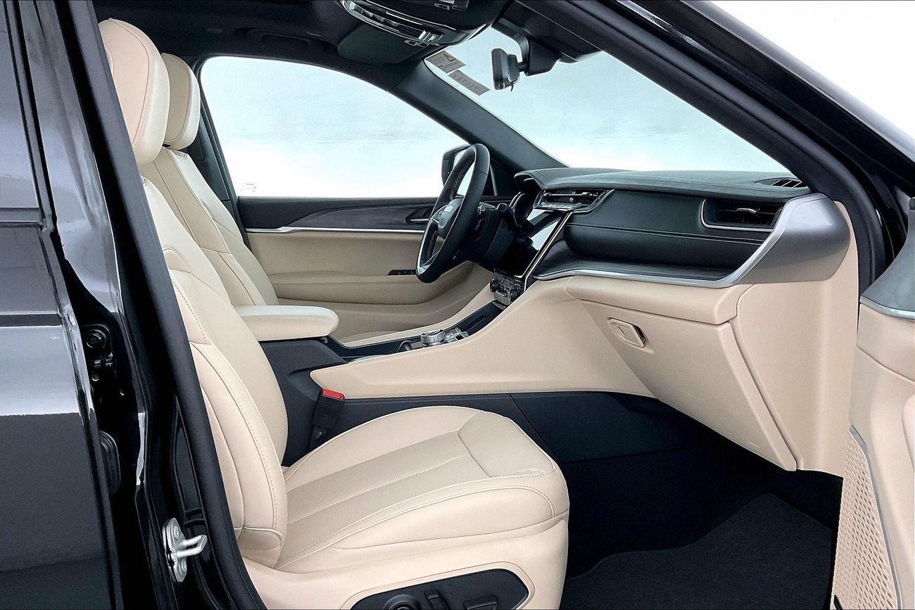 Jeep Cherokee Limited Plus | 1 year free warranty | 0 Down Payment