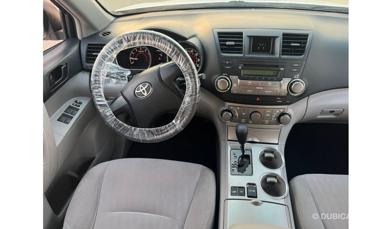 تويوتا هايلاندر 2012 Toyota Highlander // 2.7L // V4