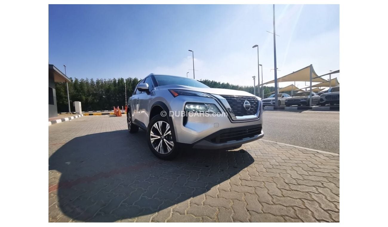 Nissan XTrail SV - Full option