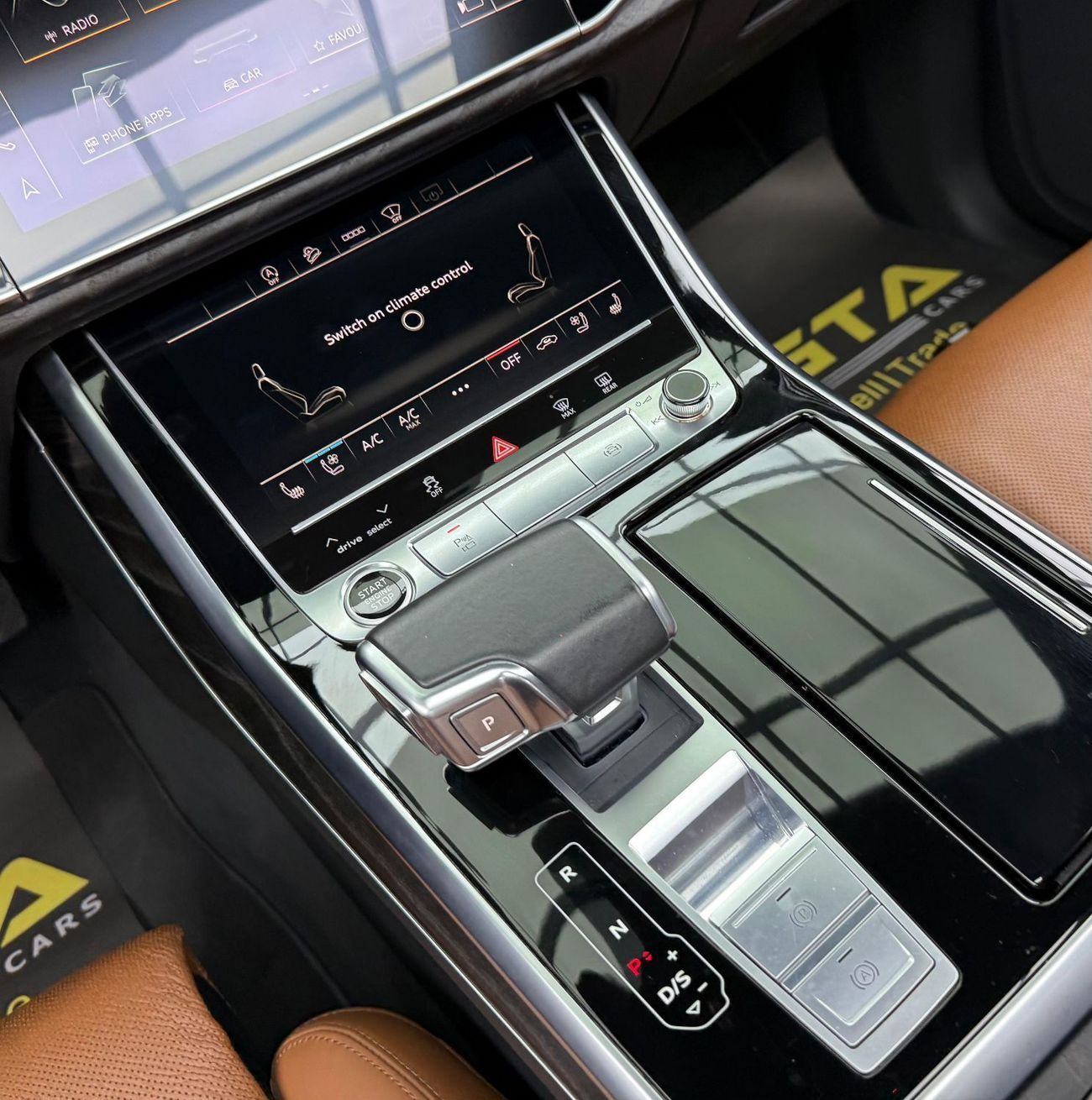 Audi Q8 55 TFSI quattro S-Line 3.0L (340 HP) 2021 Audi Q8 55 TFSI Quattro S-Line, Warranty, Full Audi Servic