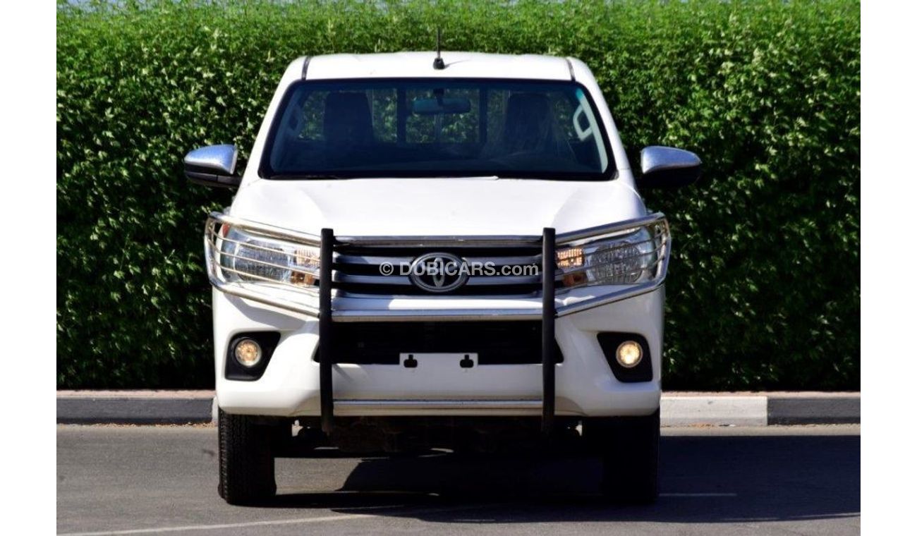 Toyota Hilux 2.4 Diesel Double Cab Pick up 2016 model with Rear camera, bedliner-towing hook - bumper
