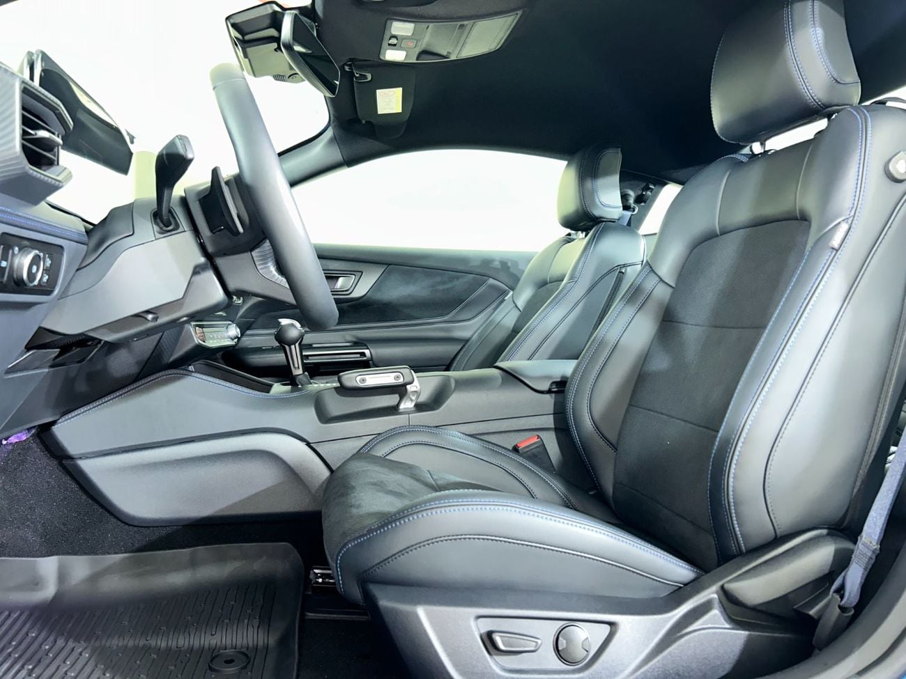 فورد موستانج DARK HORSE 5.0 (500HP) A/T