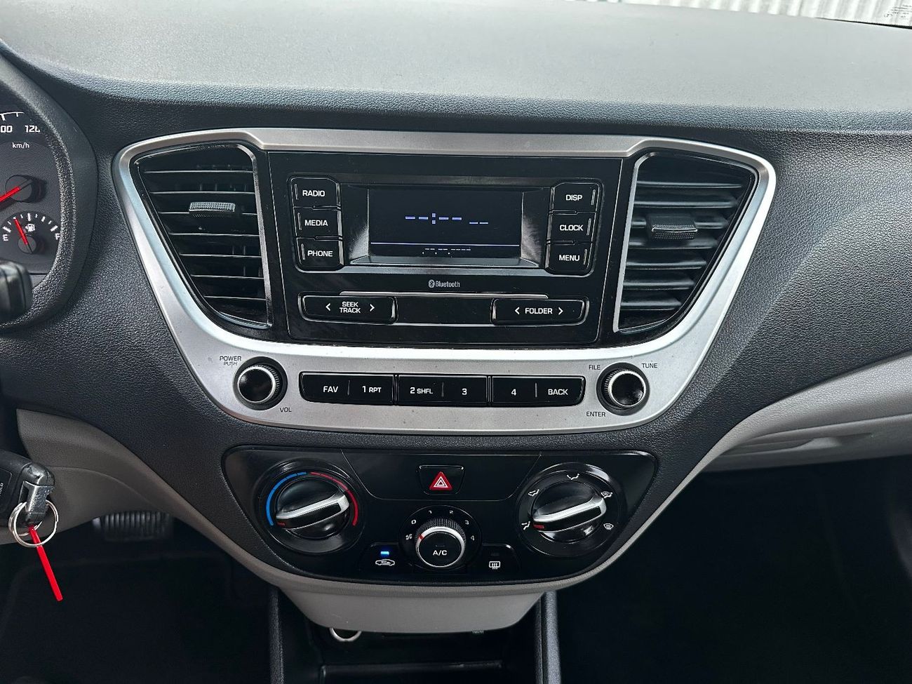 Hyundai Accent GL GCC